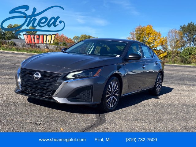 Used 2025 Nissan Altima SV