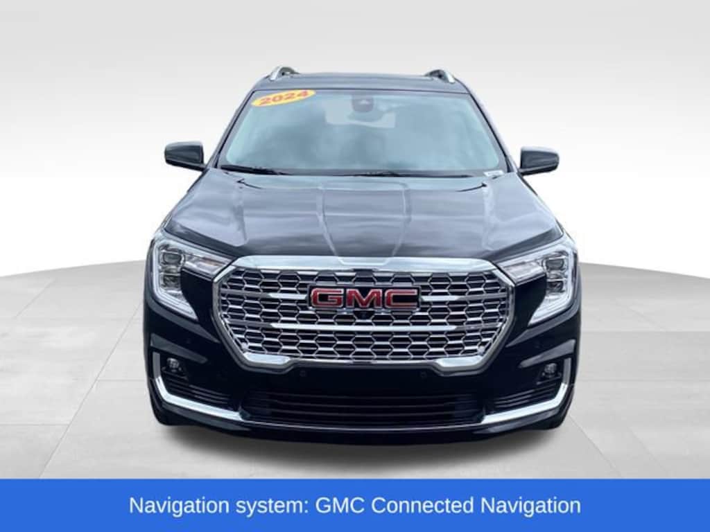 Used 2024 GMC Terrain Denali SUV
