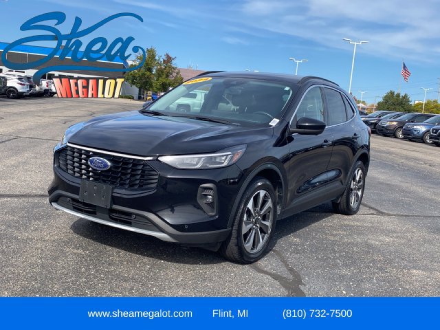  Ford Escape