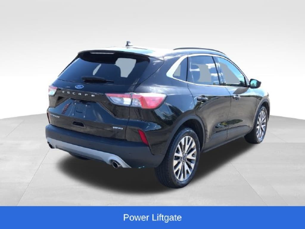 Used 2022 Ford Escape Titanium