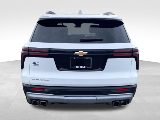 Used 2025 Chevrolet Traverse LT SUV