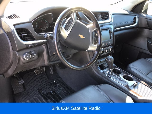 Used 2017 Chevrolet Traverse LT SUV