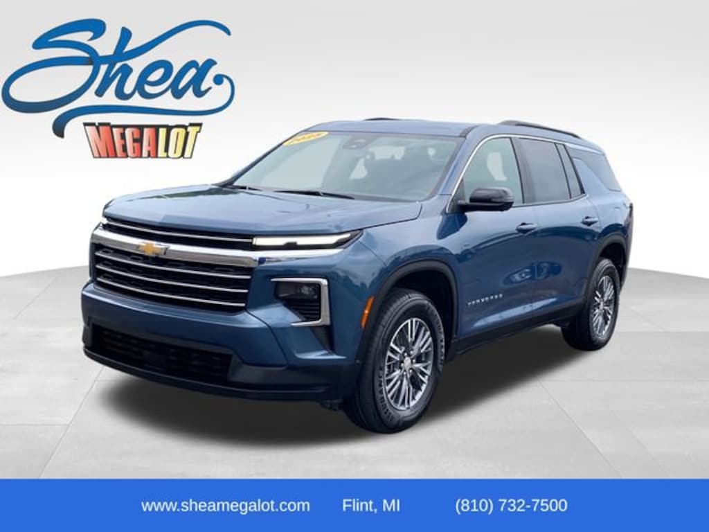 Used 2025 Chevrolet Traverse LT SUV
