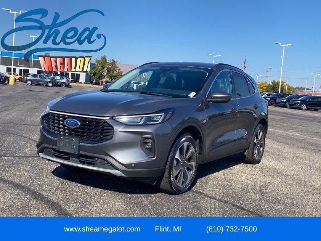 Used 2024 Ford Escape Platinum