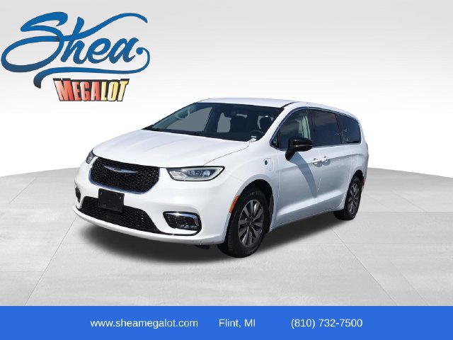 2024 Chrysler Pacifica PHEV Select