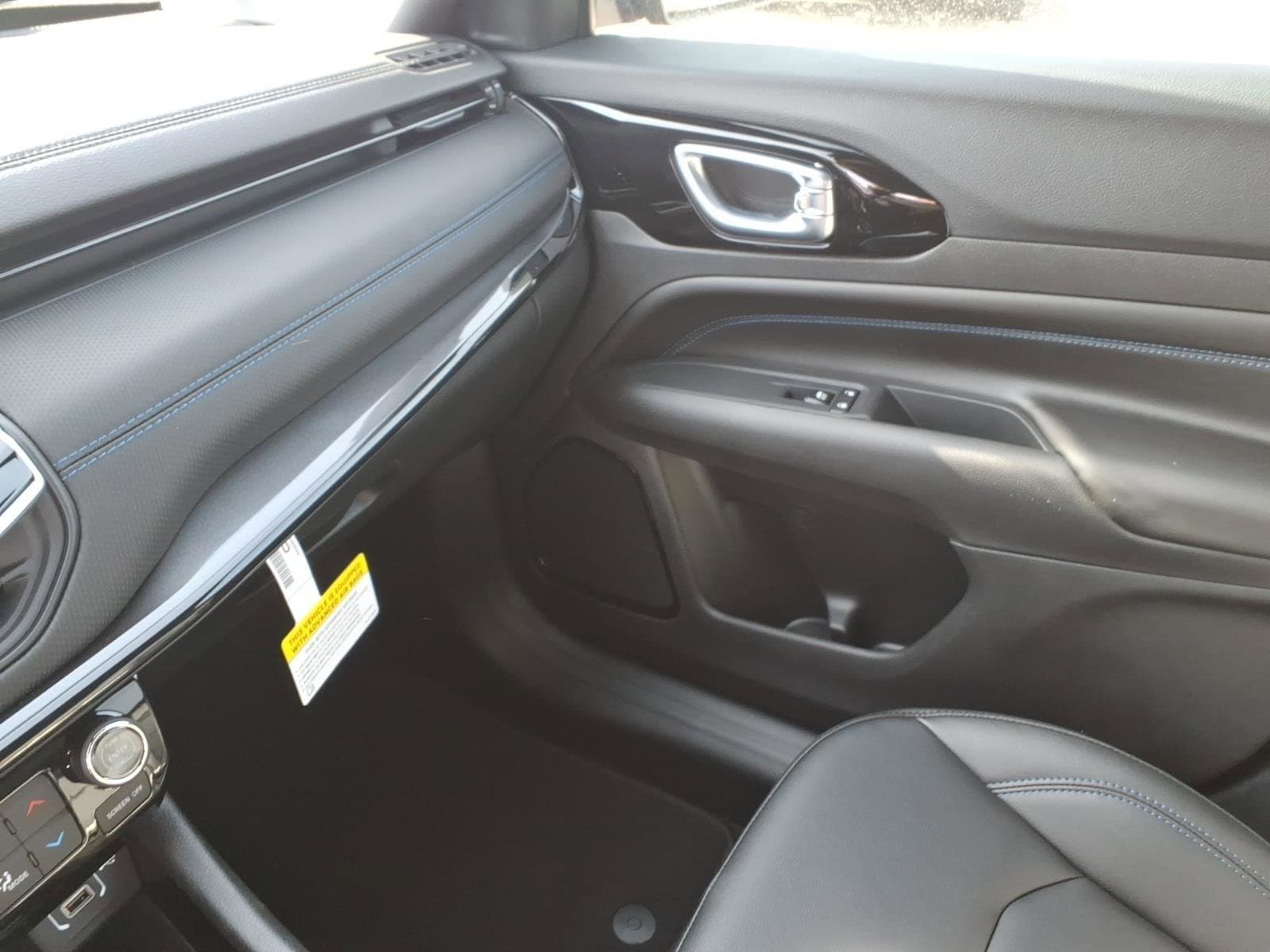 2026 Jeep Compass Latitude Altitude - Photo 16