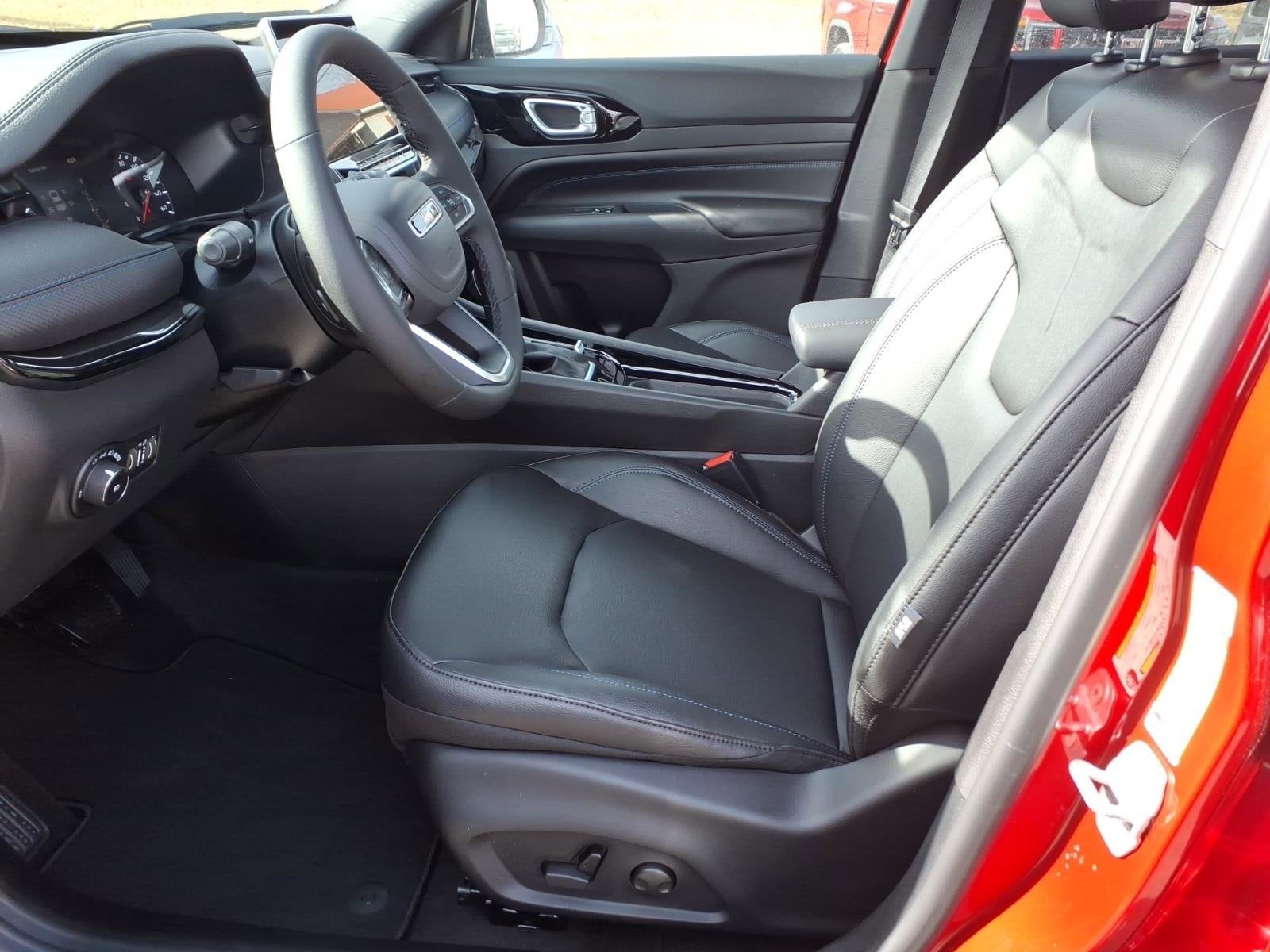 2026 Jeep Compass Latitude Altitude - Photo 6