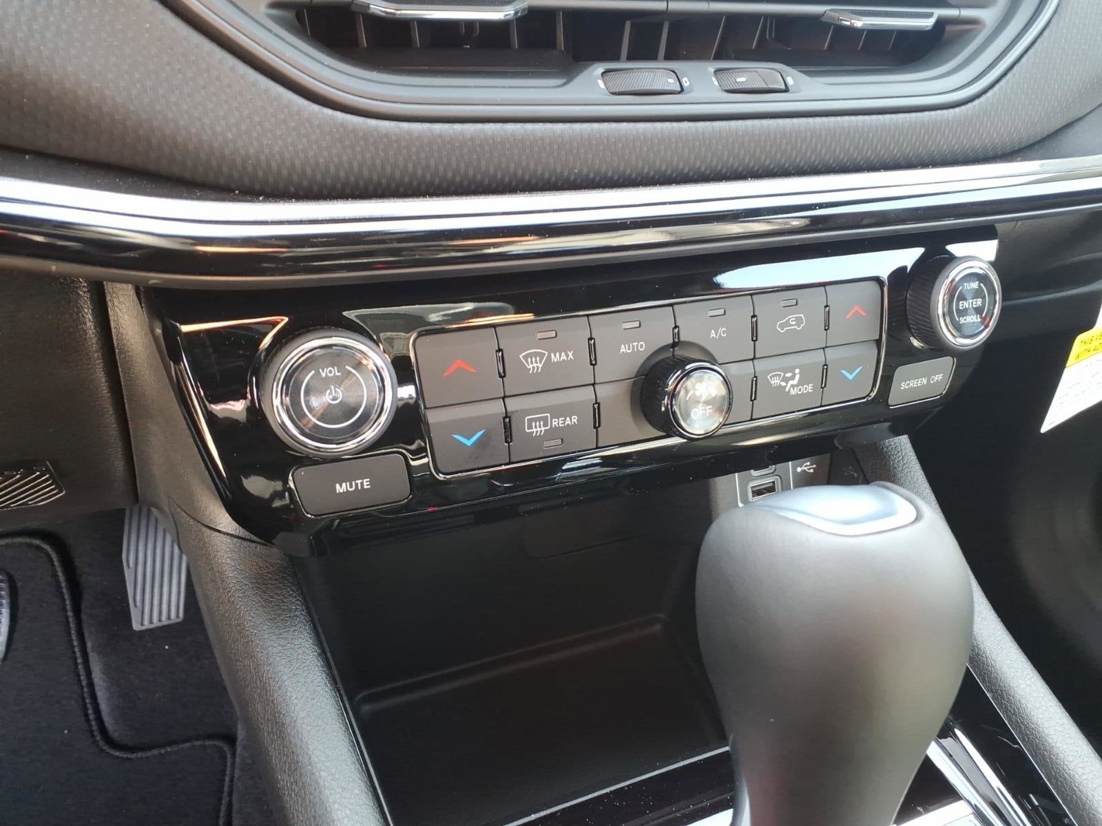 2026 Jeep Compass Latitude Altitude - Photo 12