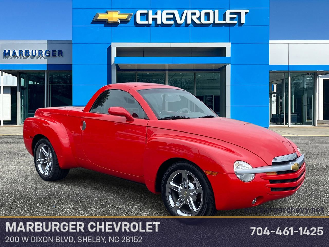 2004 Chevrolet SSR LS Car
