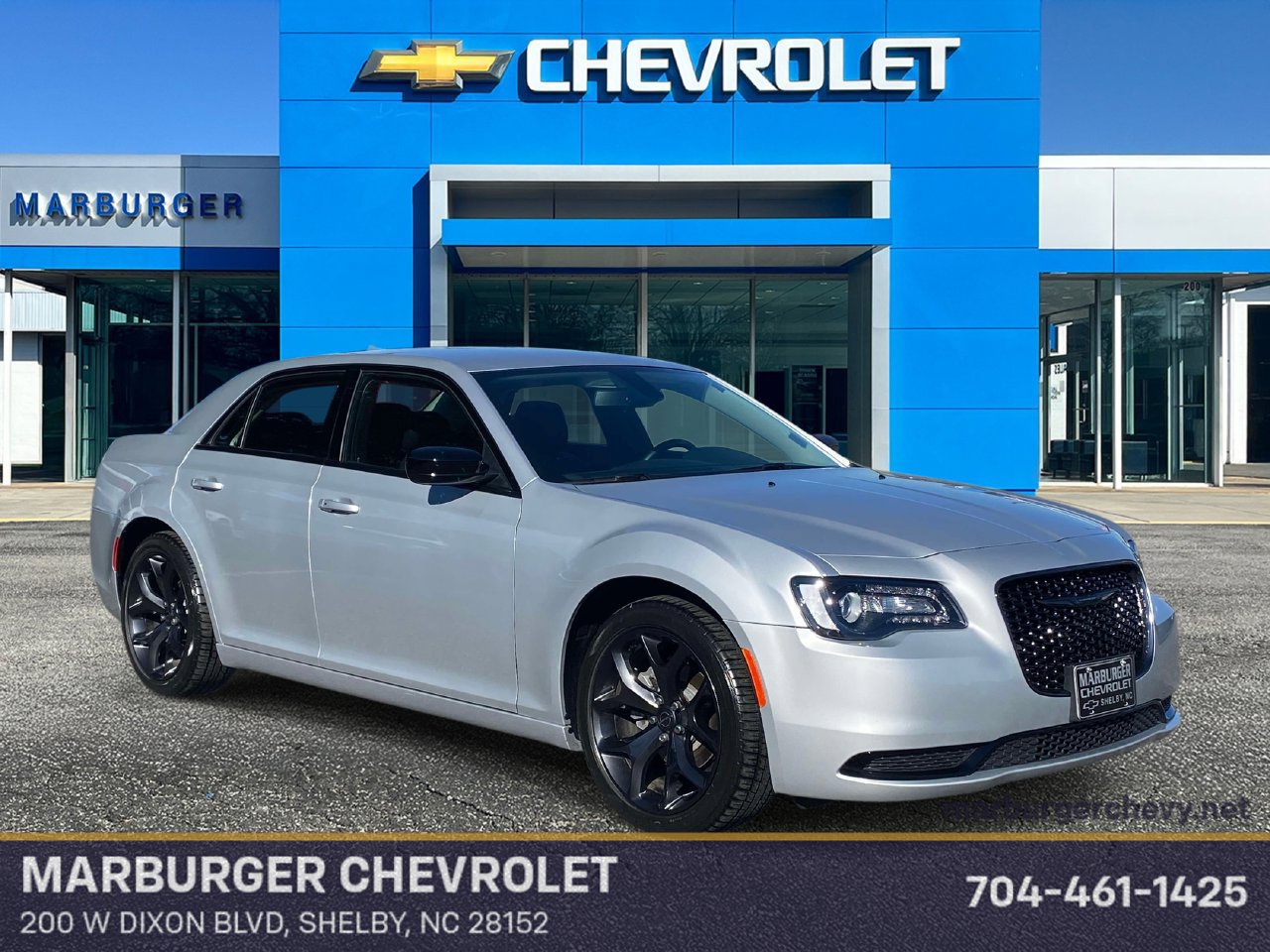 2021 Chrysler 300 Touring