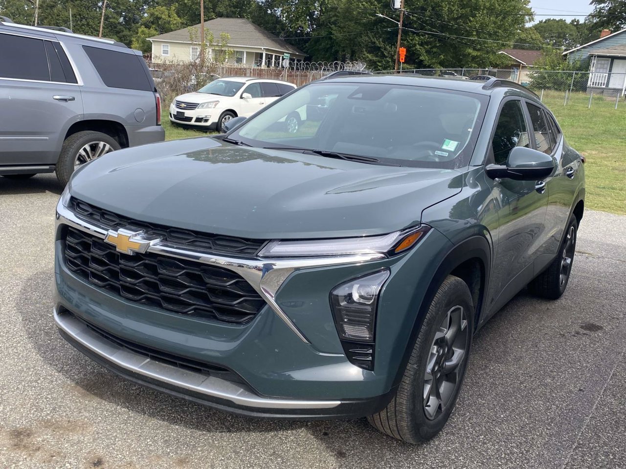 Used 2025 Chevrolet Trax LT SUV