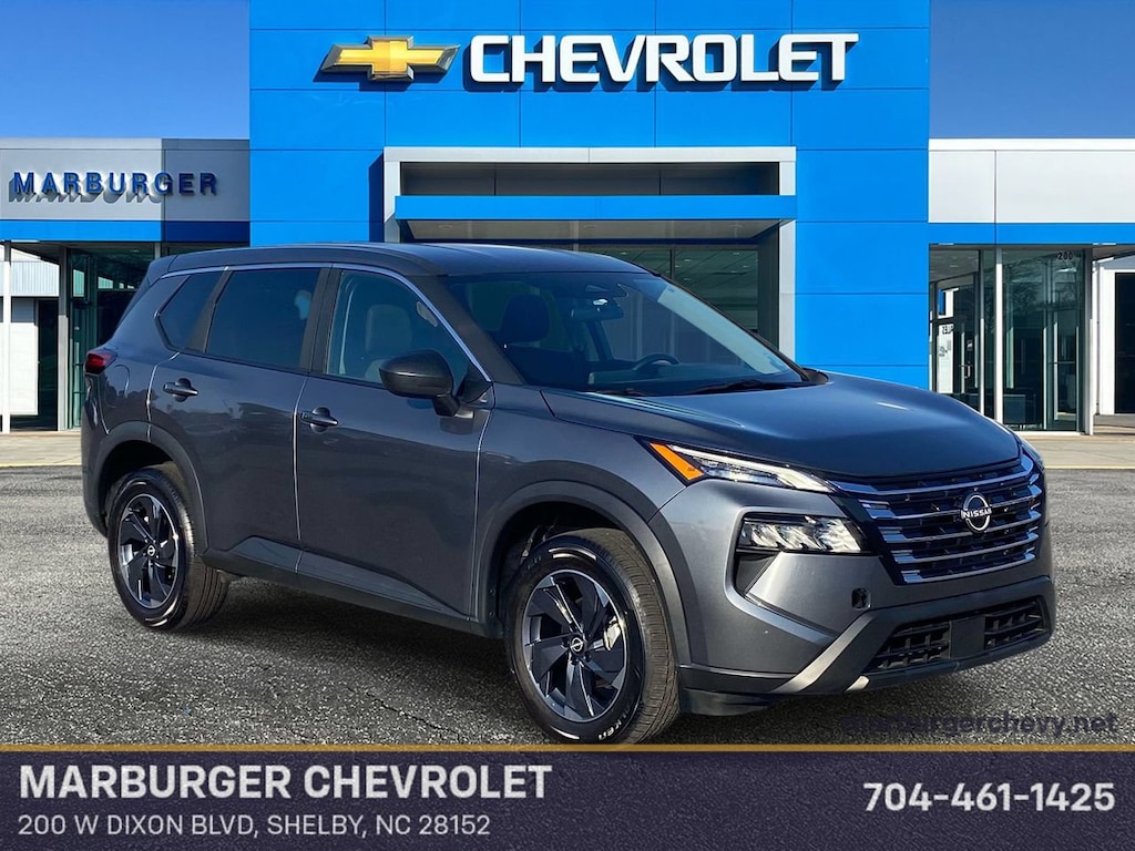 Used 2025 Nissan Rogue SV