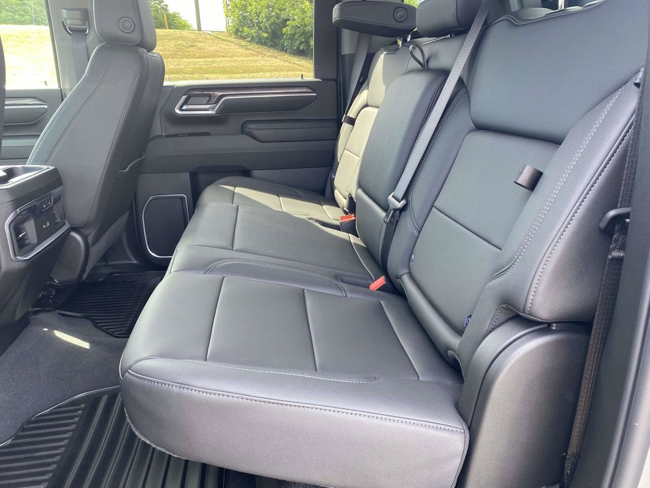 2026 Chevrolet Silverado 2500 HD LTZ - Photo 11