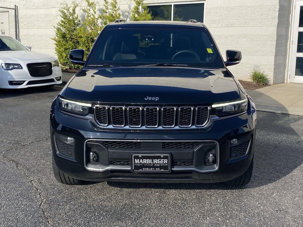 Used 2023 Jeep Grand Cherokee Overland SUV