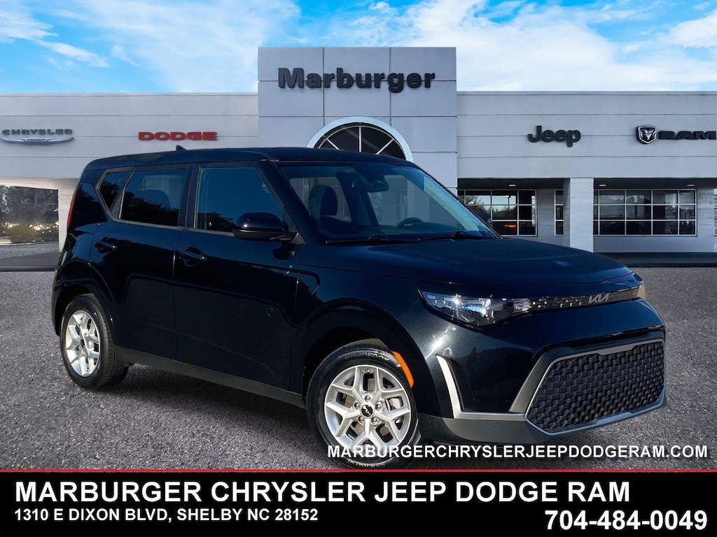Used 2024 Kia Soul S Hatchback