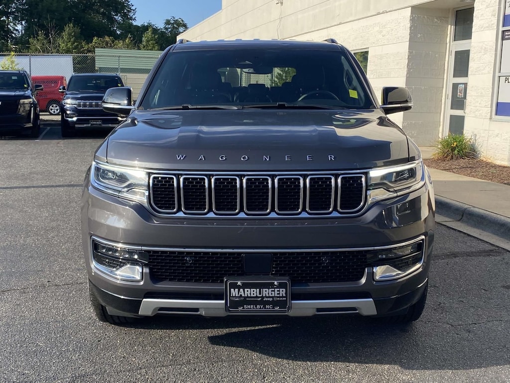 Used 2024 Jeep Wagoneer L Series II SUV