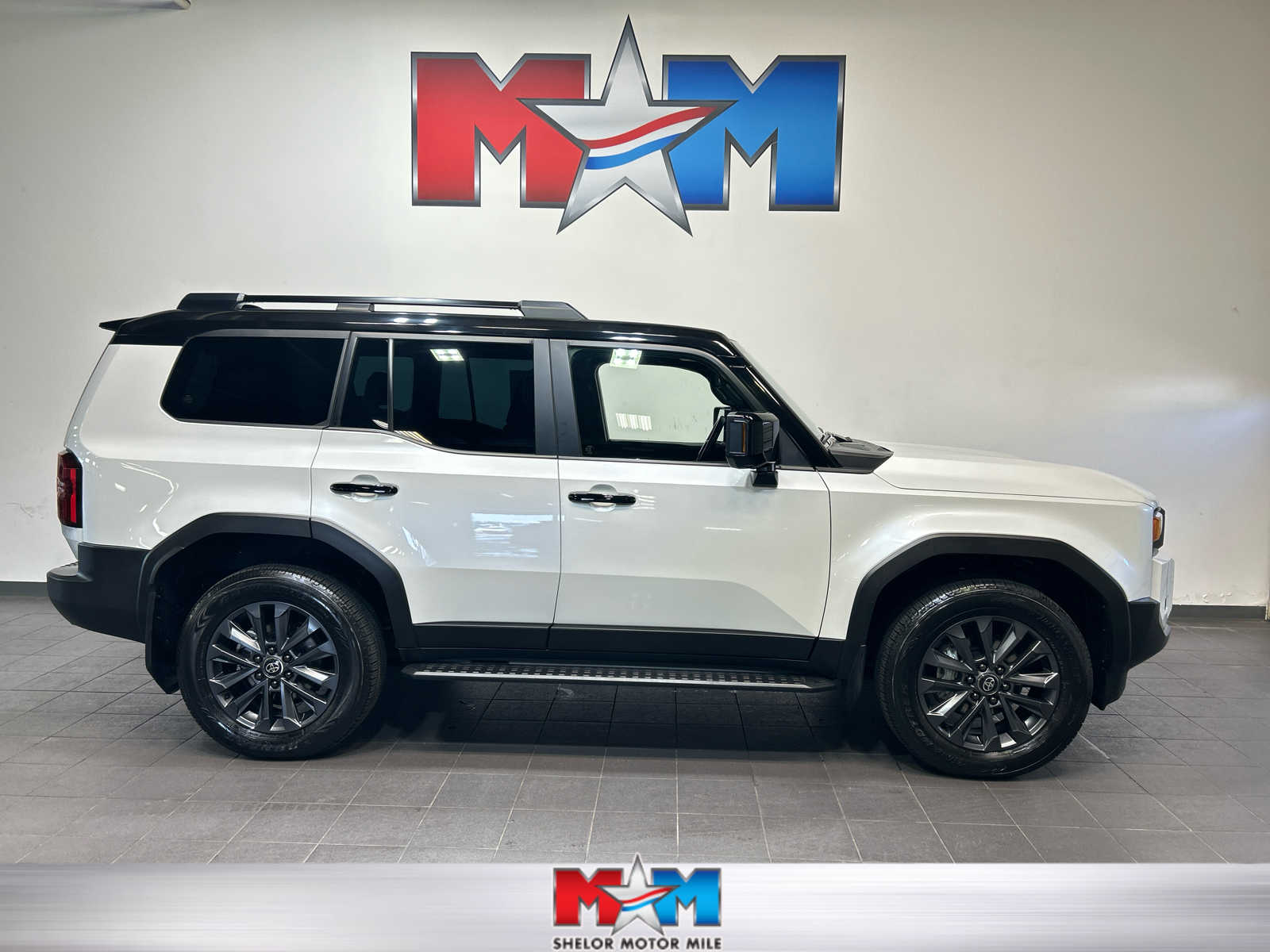 2024 Toyota Land Cruiser Base