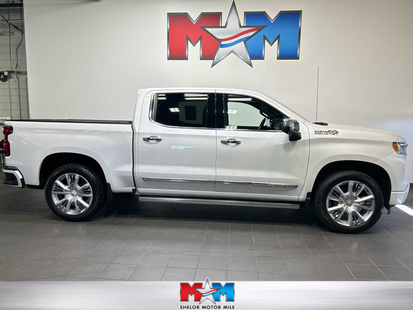 2023 Chevrolet Silverado 1500 High Country