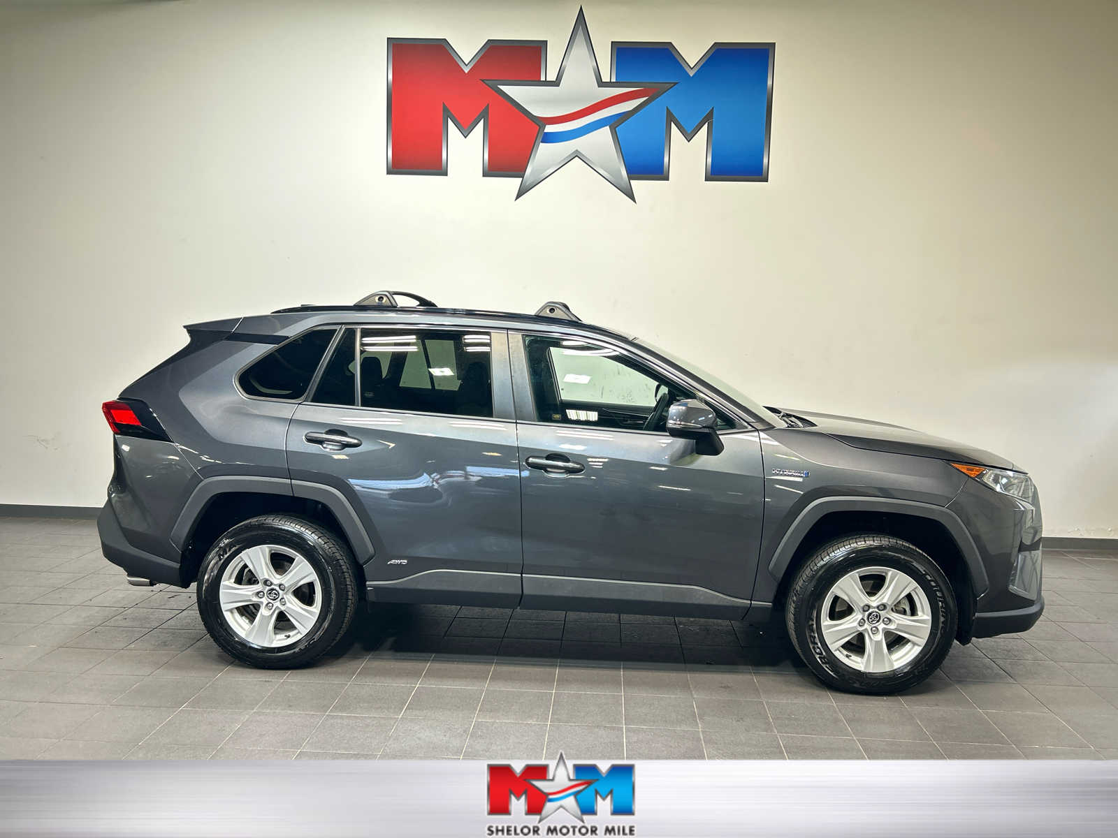 2021 Toyota RAV4 XLE