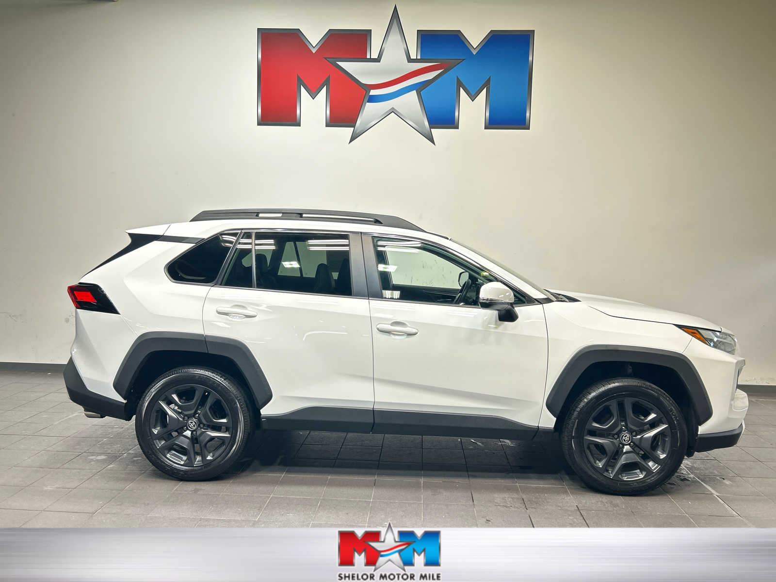 2024 Toyota RAV4 Adventure