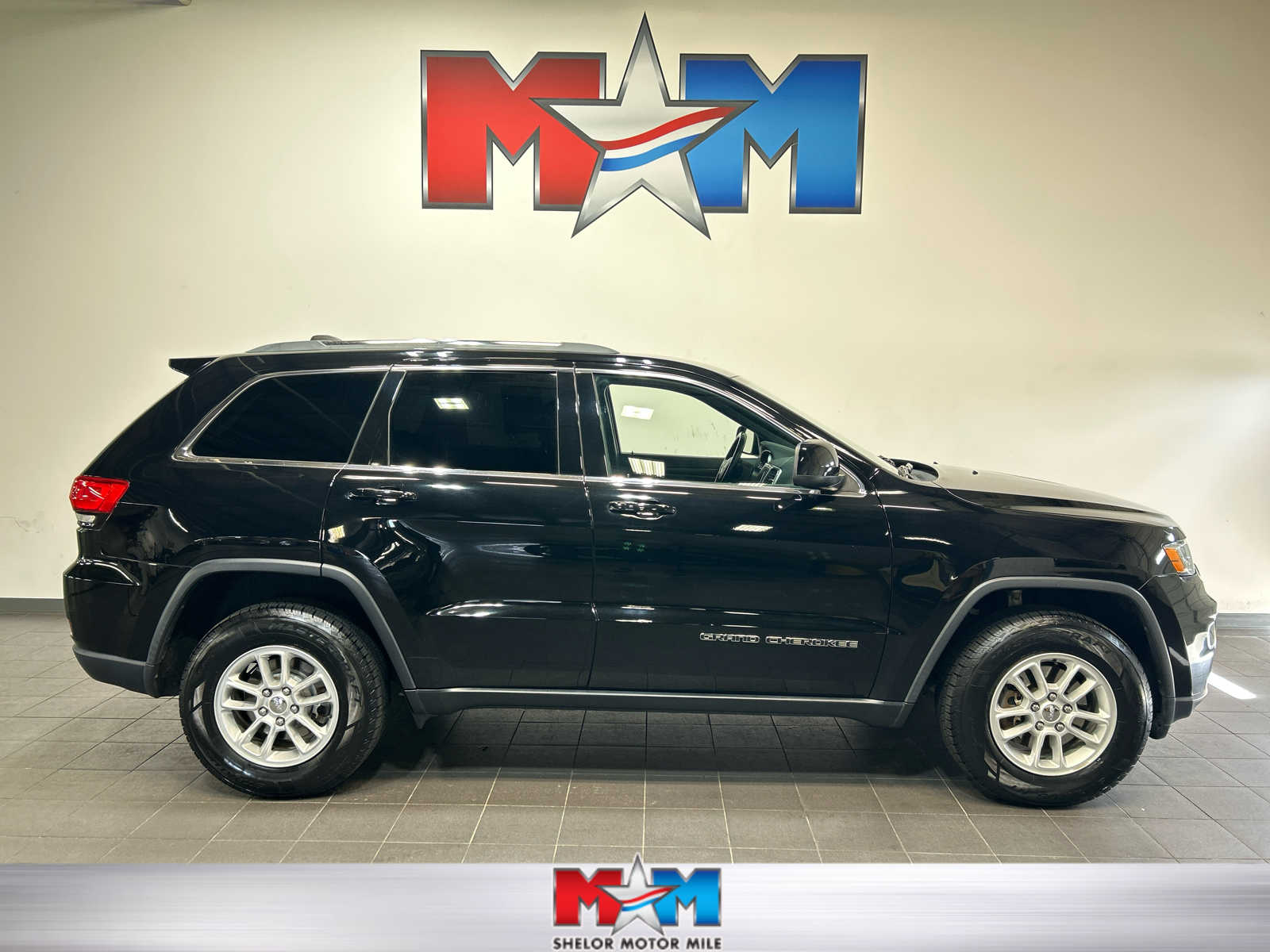 2018 Jeep Grand Cherokee Laredo E