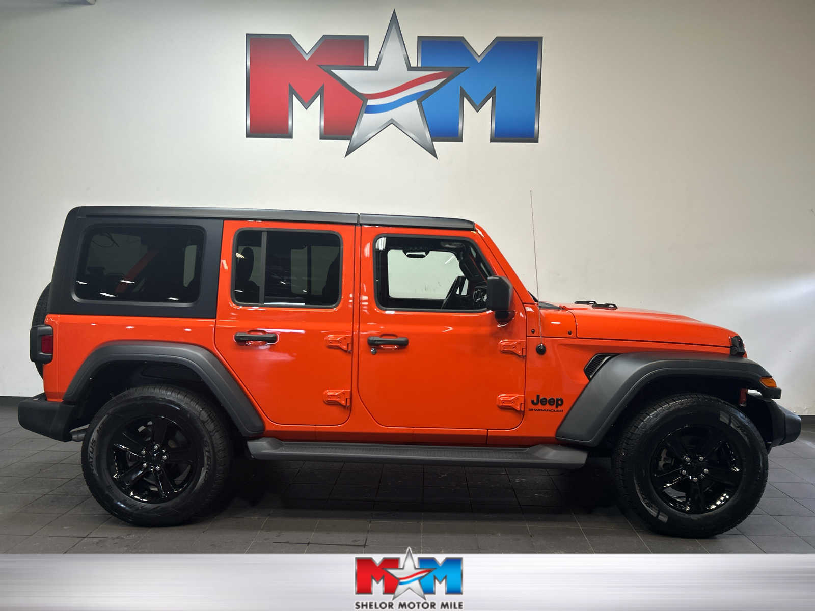 2023 Jeep Wrangler 4-Door Altitude
