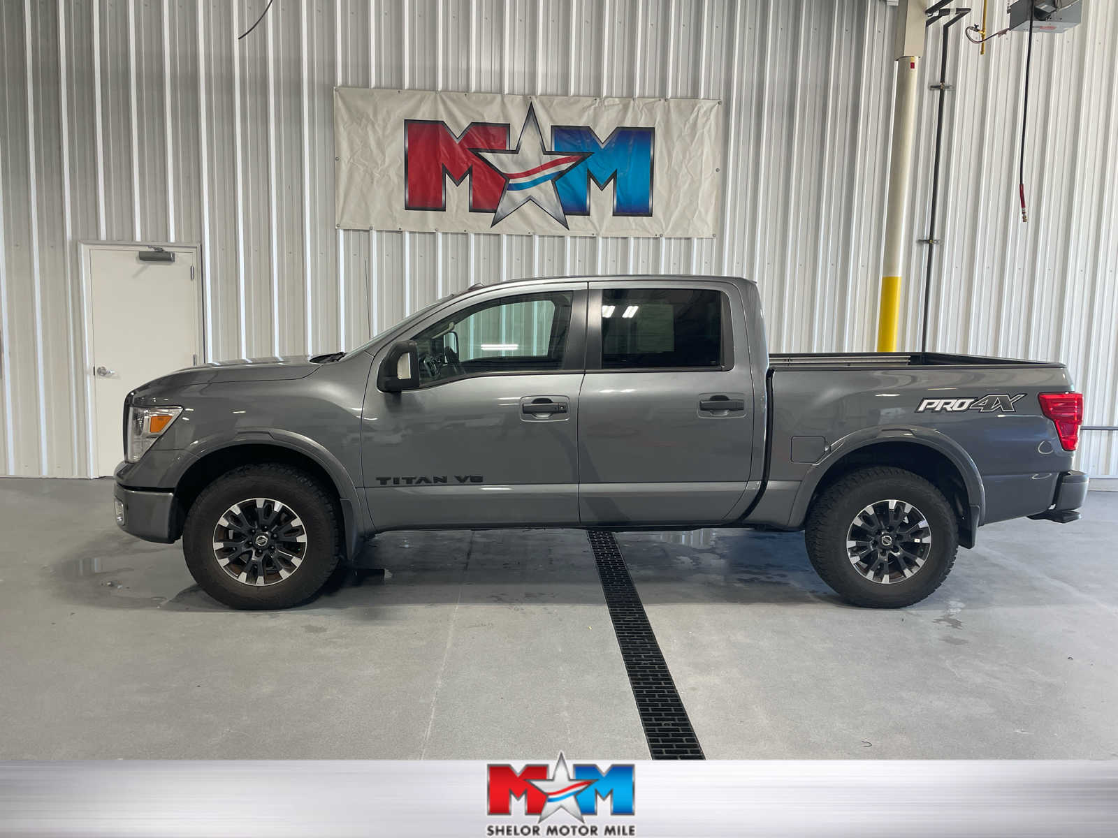 2018 Nissan Titan PRO-4X