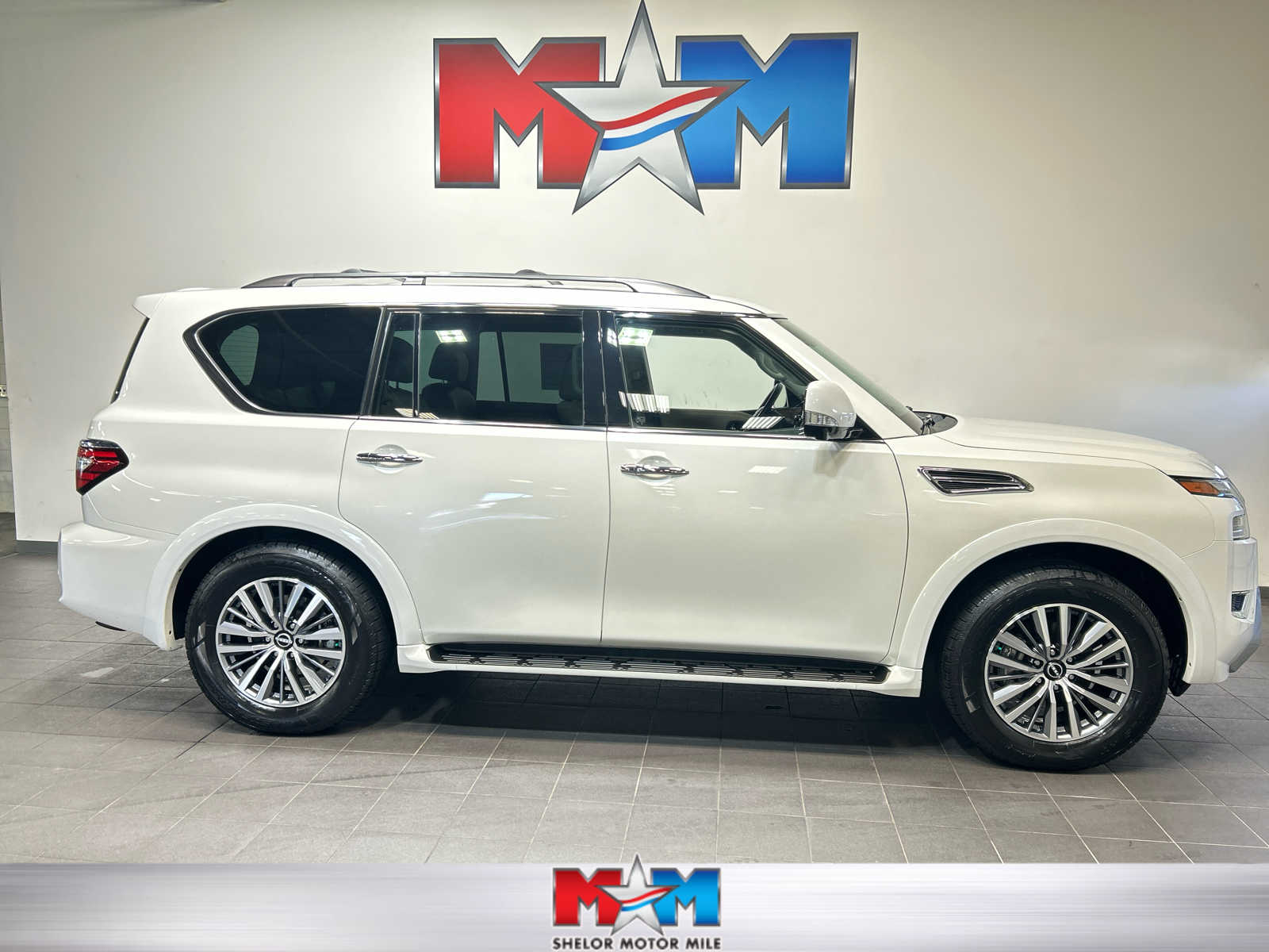 2023 Nissan Armada SL