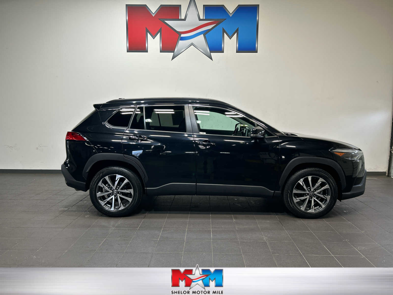 2023 Toyota Corolla Cross XLE