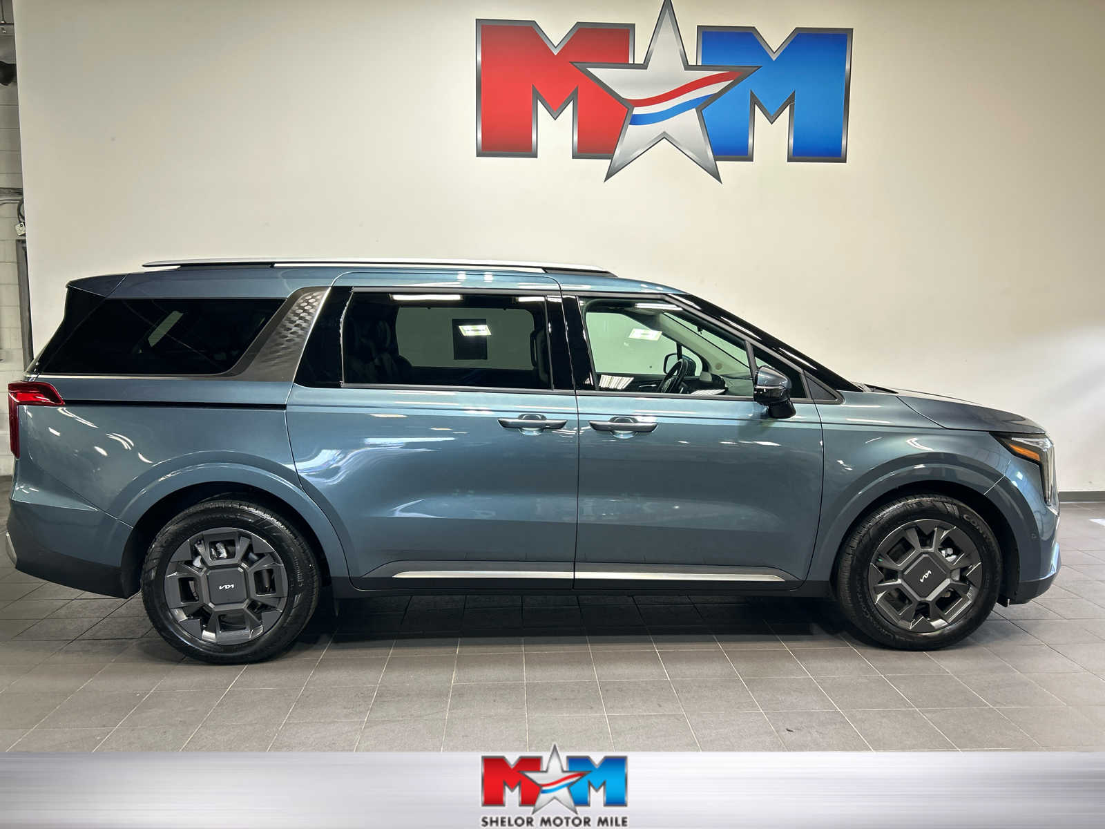 2026 Kia Carnival SX