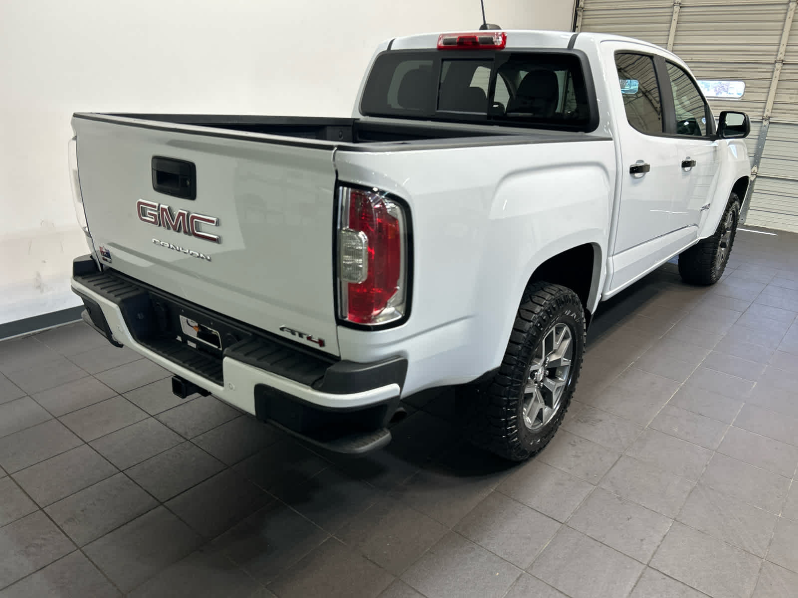 Used 2022 GMC Canyon AT4 w/Leather Truck Crew Cab