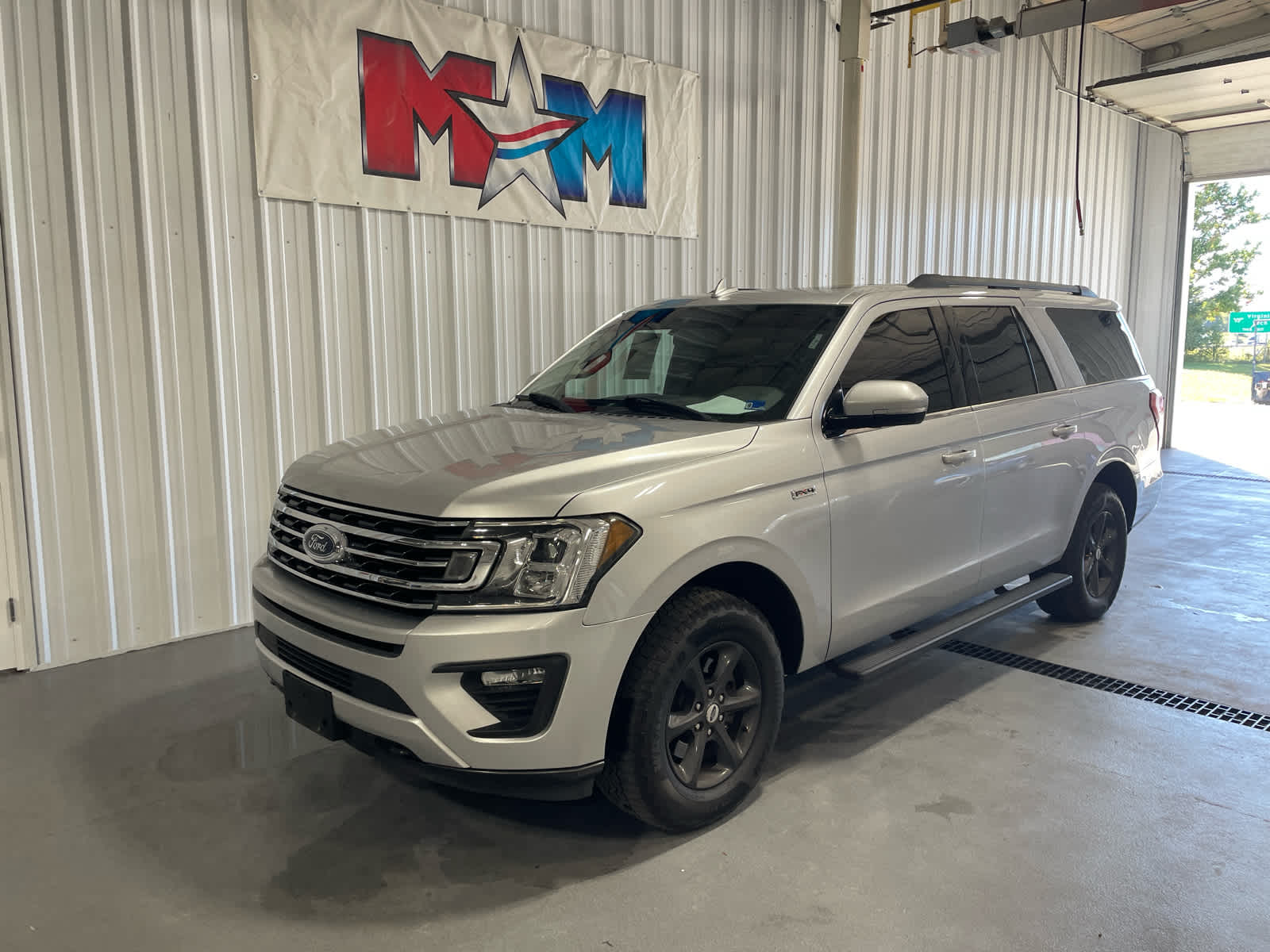 Used 2018 Ford Expedition Max XLT SUV