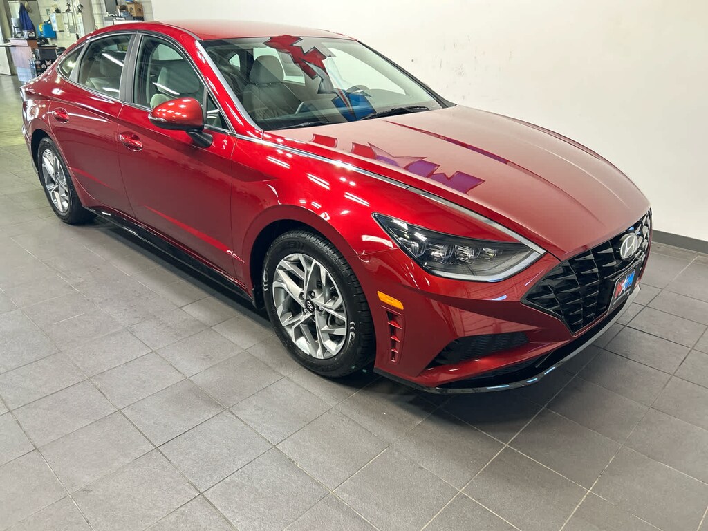 Used 2023 Hyundai Sonata SEL Sedan