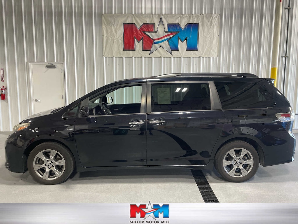 Used 2019 Toyota Sienna SE 7 Passenger Van