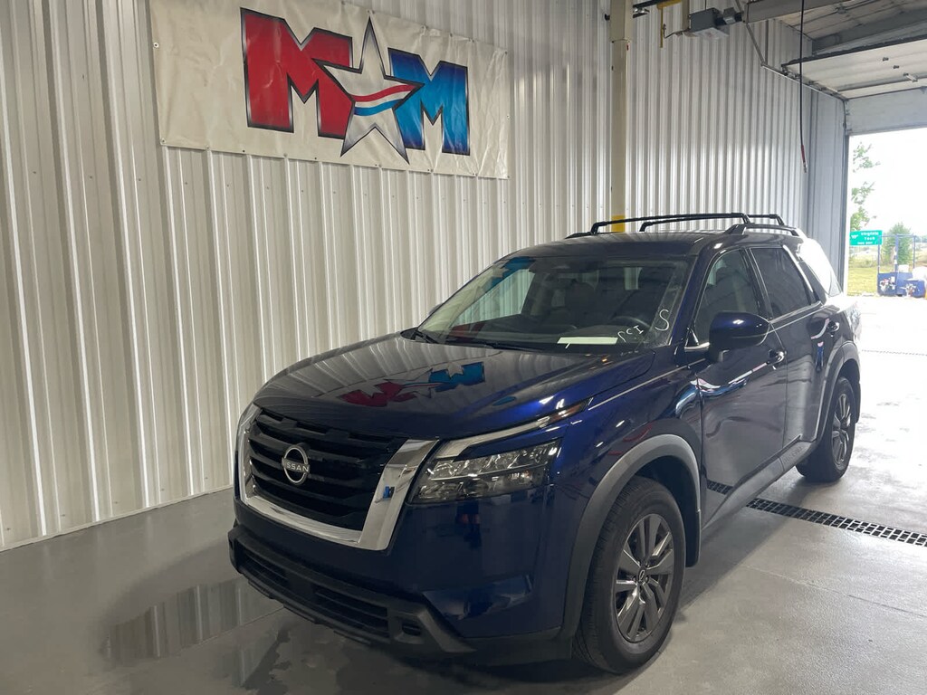 Used 2024 Nissan Pathfinder SV SUV