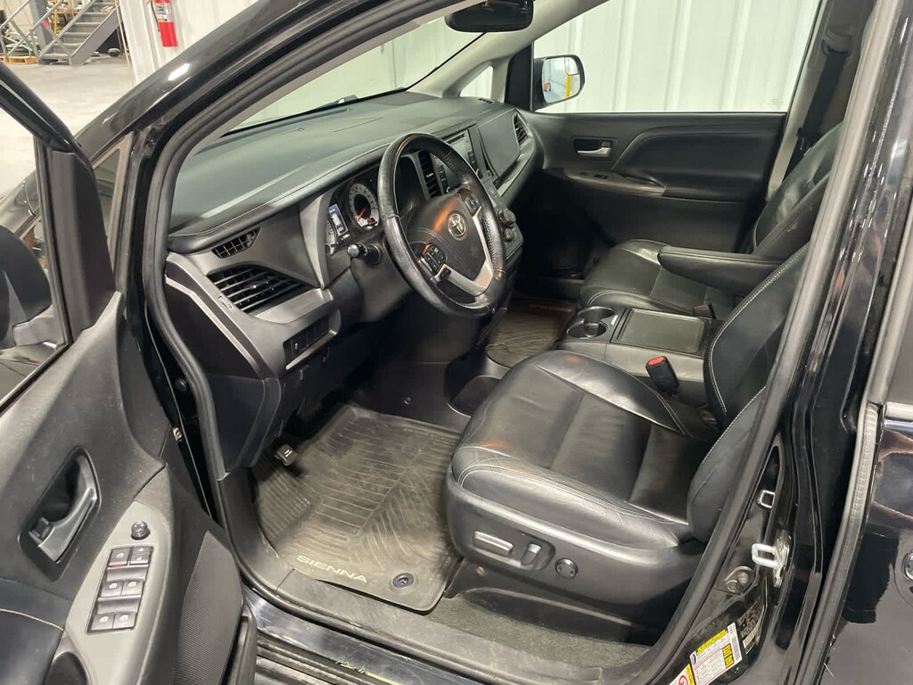 Used 2019 Toyota Sienna SE 7 Passenger Van