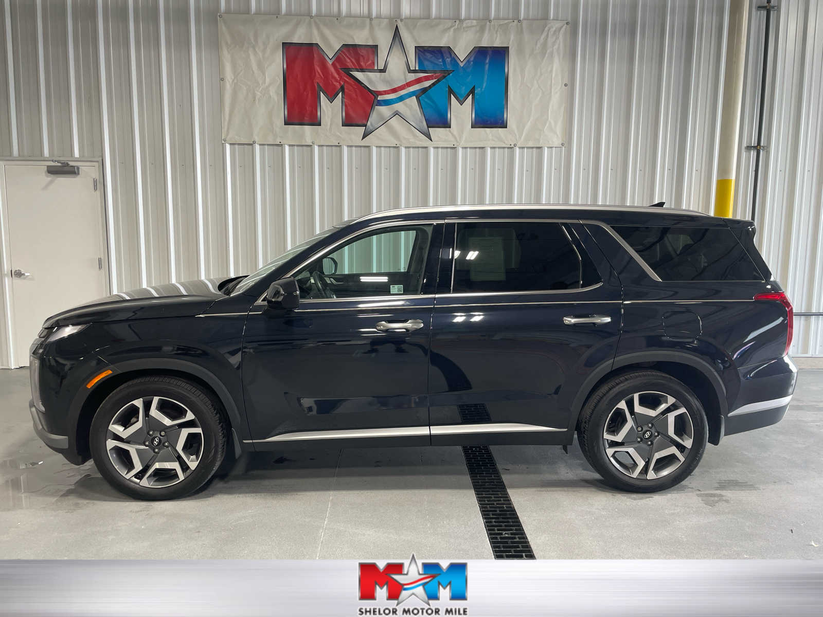 Used 2025 Hyundai Palisade SEL Premium SUV