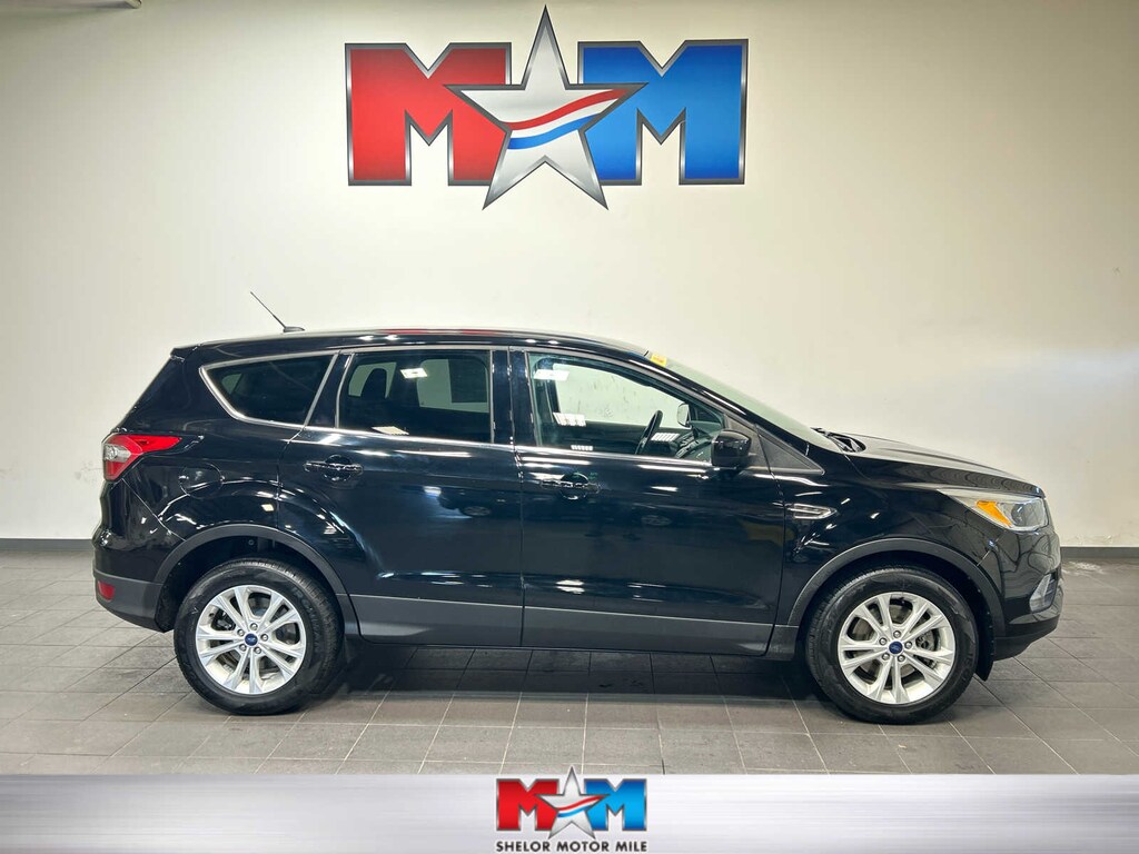 Used 2017 Ford Escape SE SUV