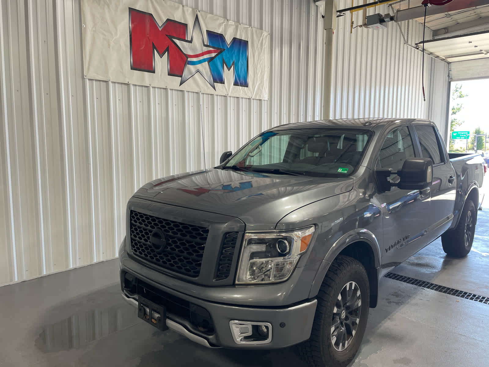 Used 2018 Nissan Titan PRO-4X Truck Crew Cab