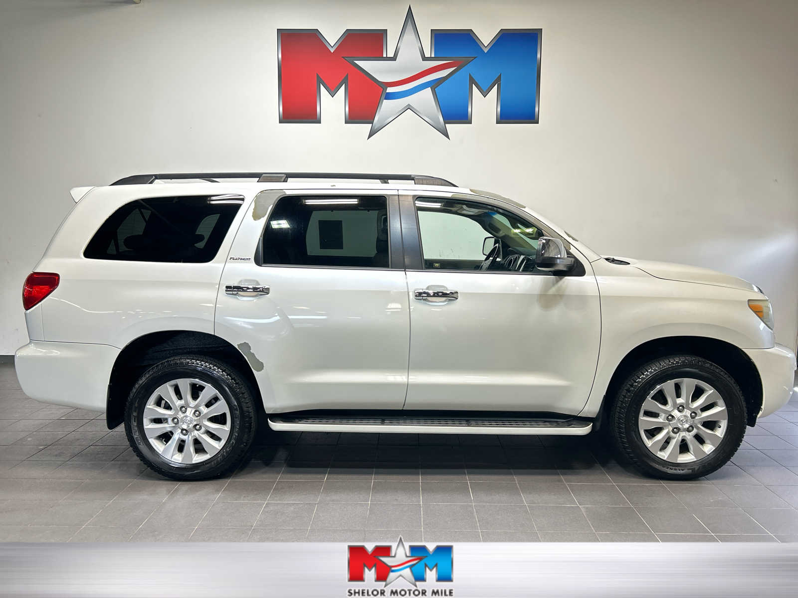 2012 Toyota Sequoia