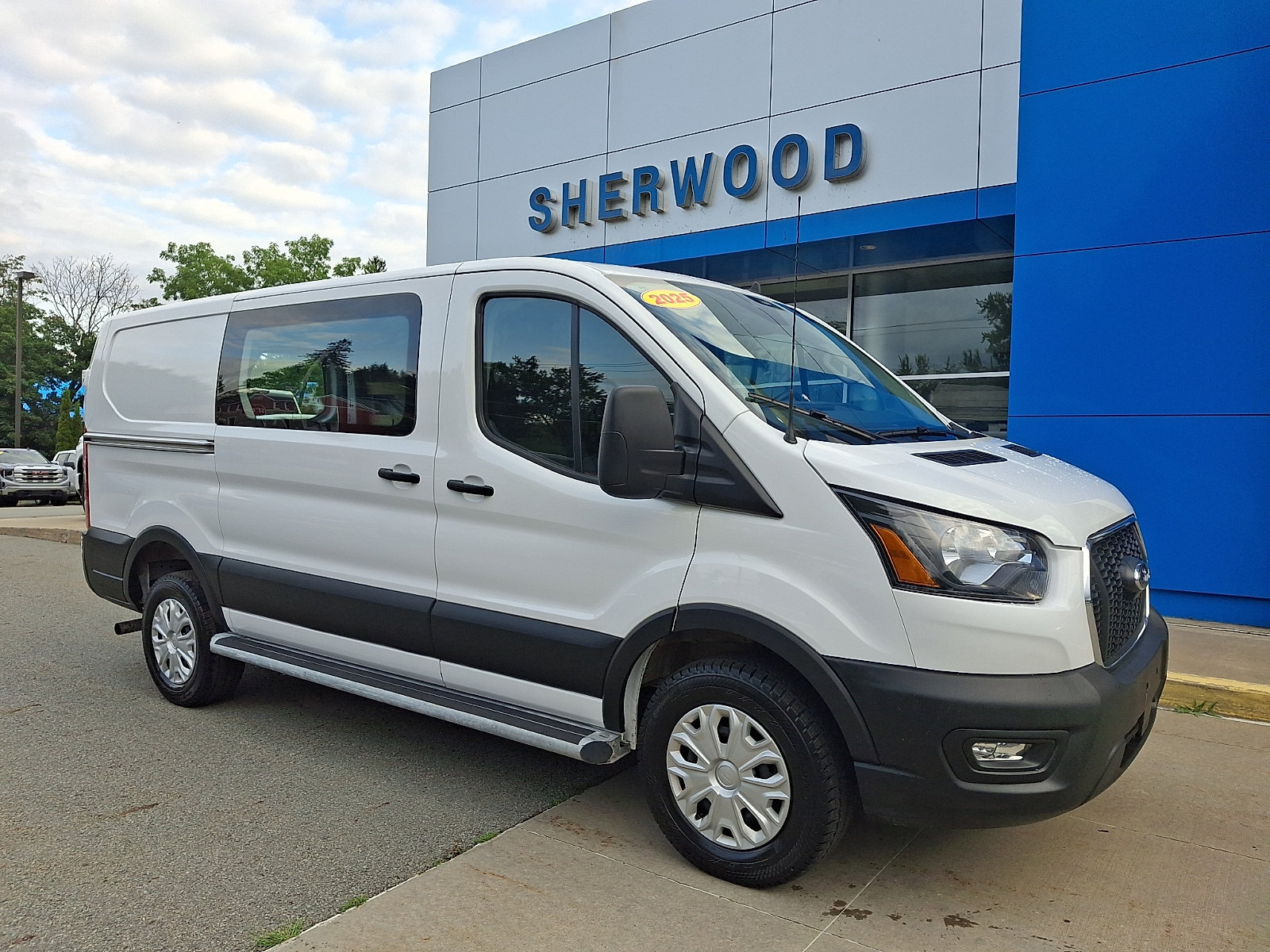 2025 Ford Transit Van Base