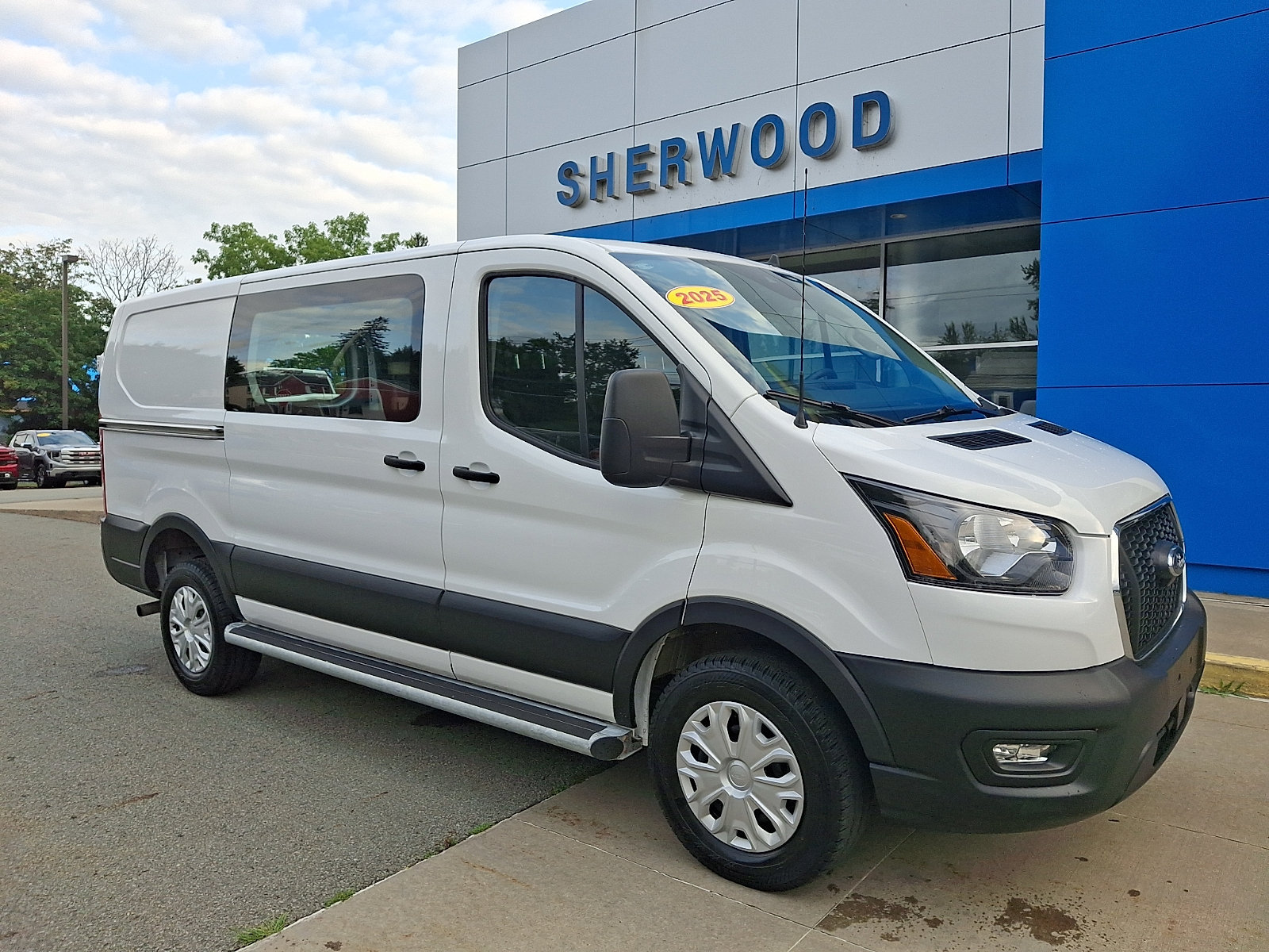 2025 Ford Transit Van Base