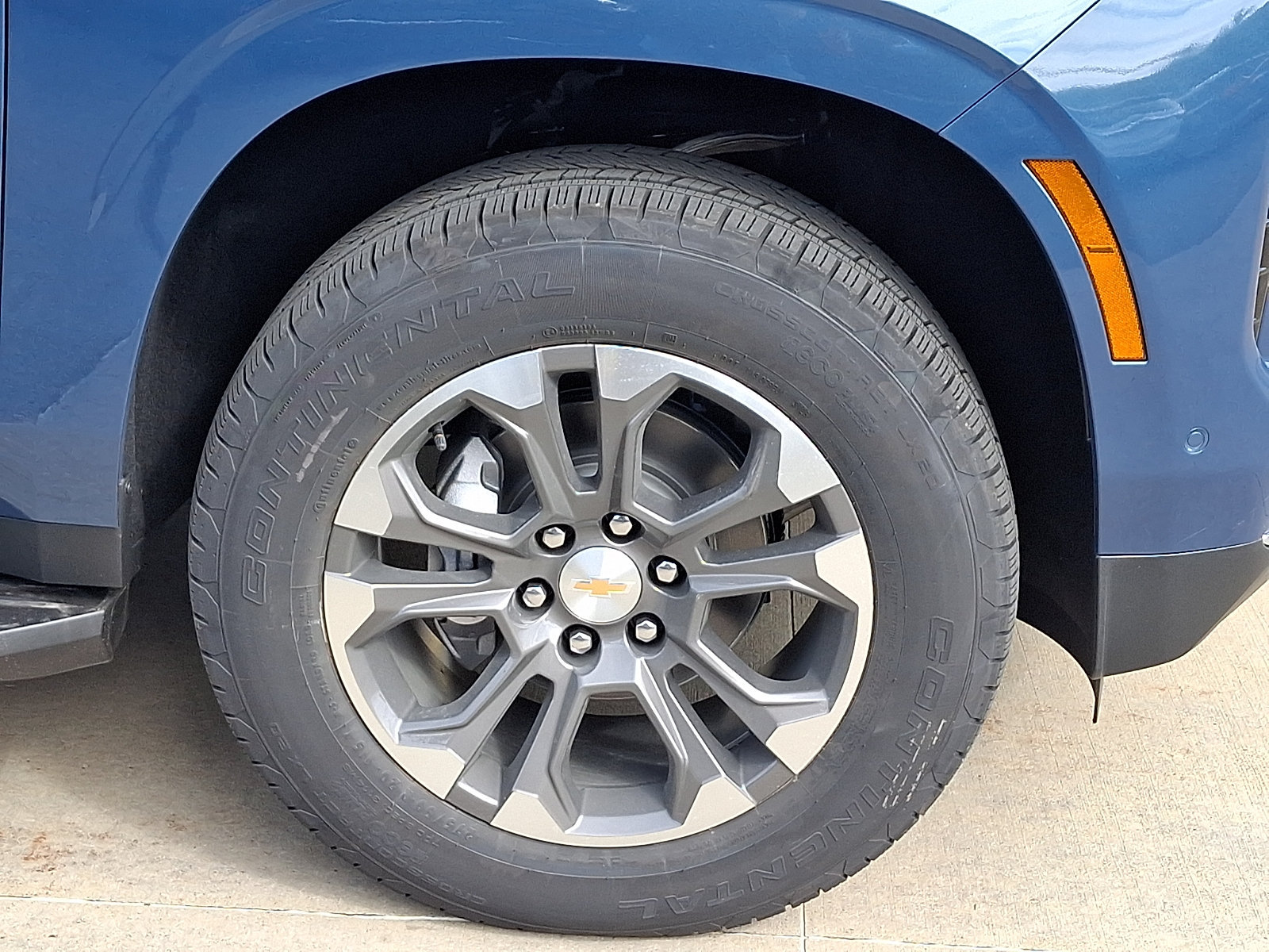 2026 Chevrolet Tahoe LT - Photo 8