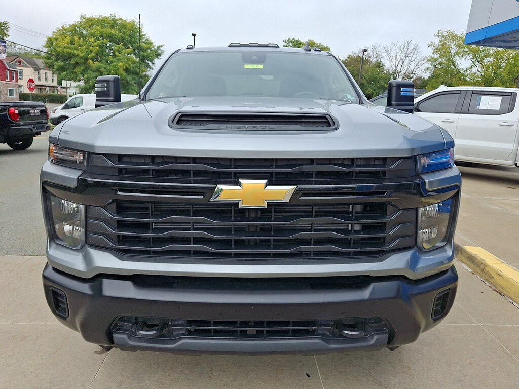 New 2026 Chevrolet Silverado 3500 HD WT DRW Truck