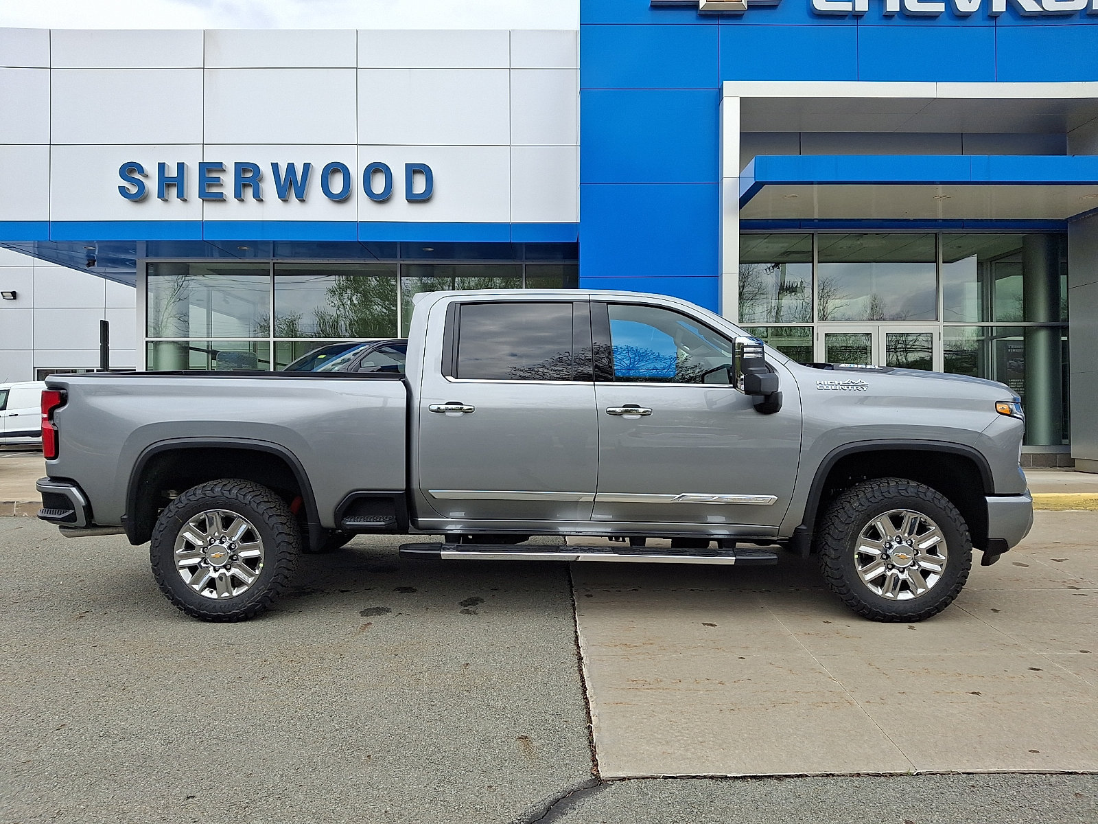2026 Chevrolet Silverado 2500 HD High Country - Photo 7
