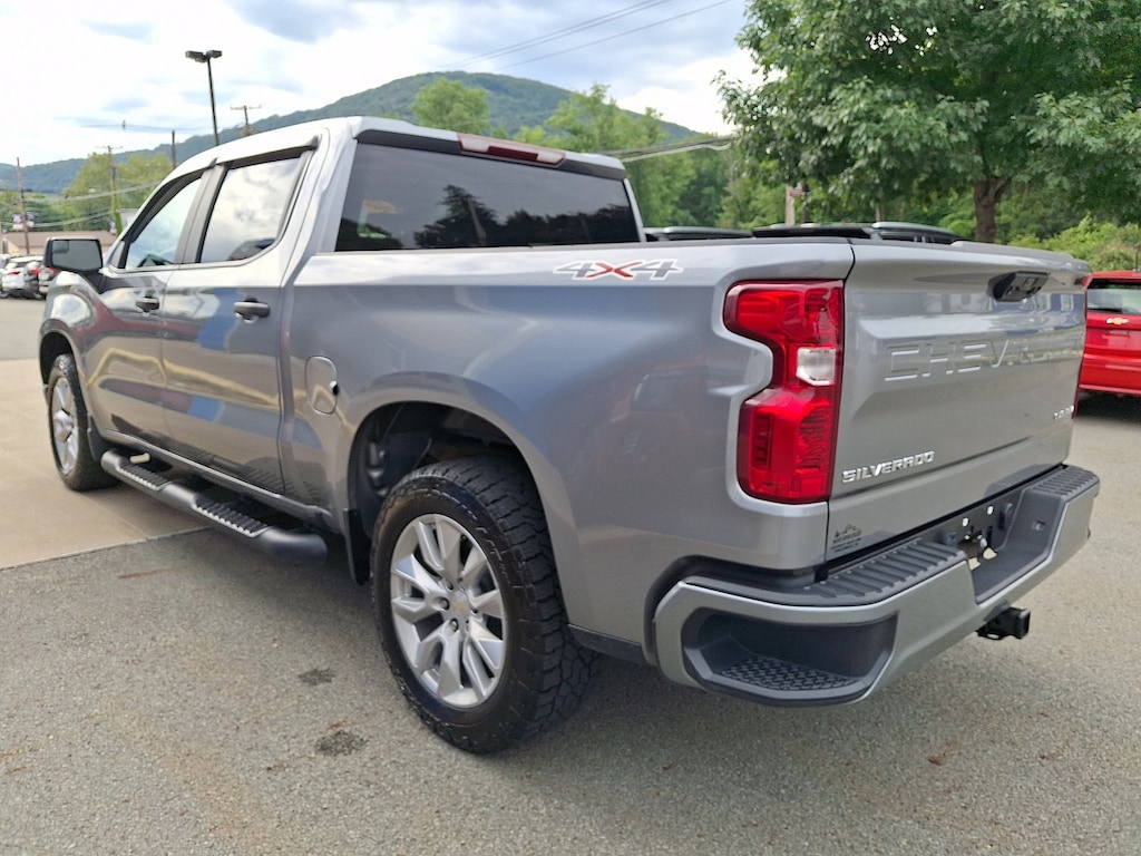 Used 2023 Chevrolet Silverado 1500 Custom Crew Cab Pickup