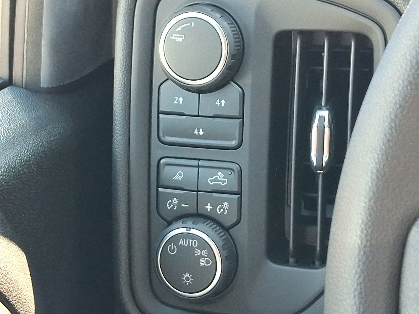 2026 Chevrolet Silverado 2500 HD Custom - Photo 22