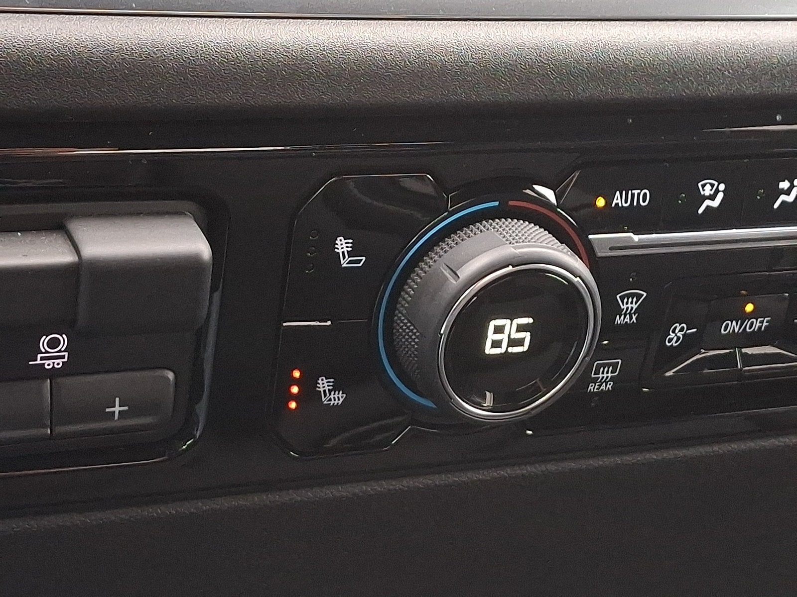 2024 Chevrolet Silverado 1500 RST - Photo 25