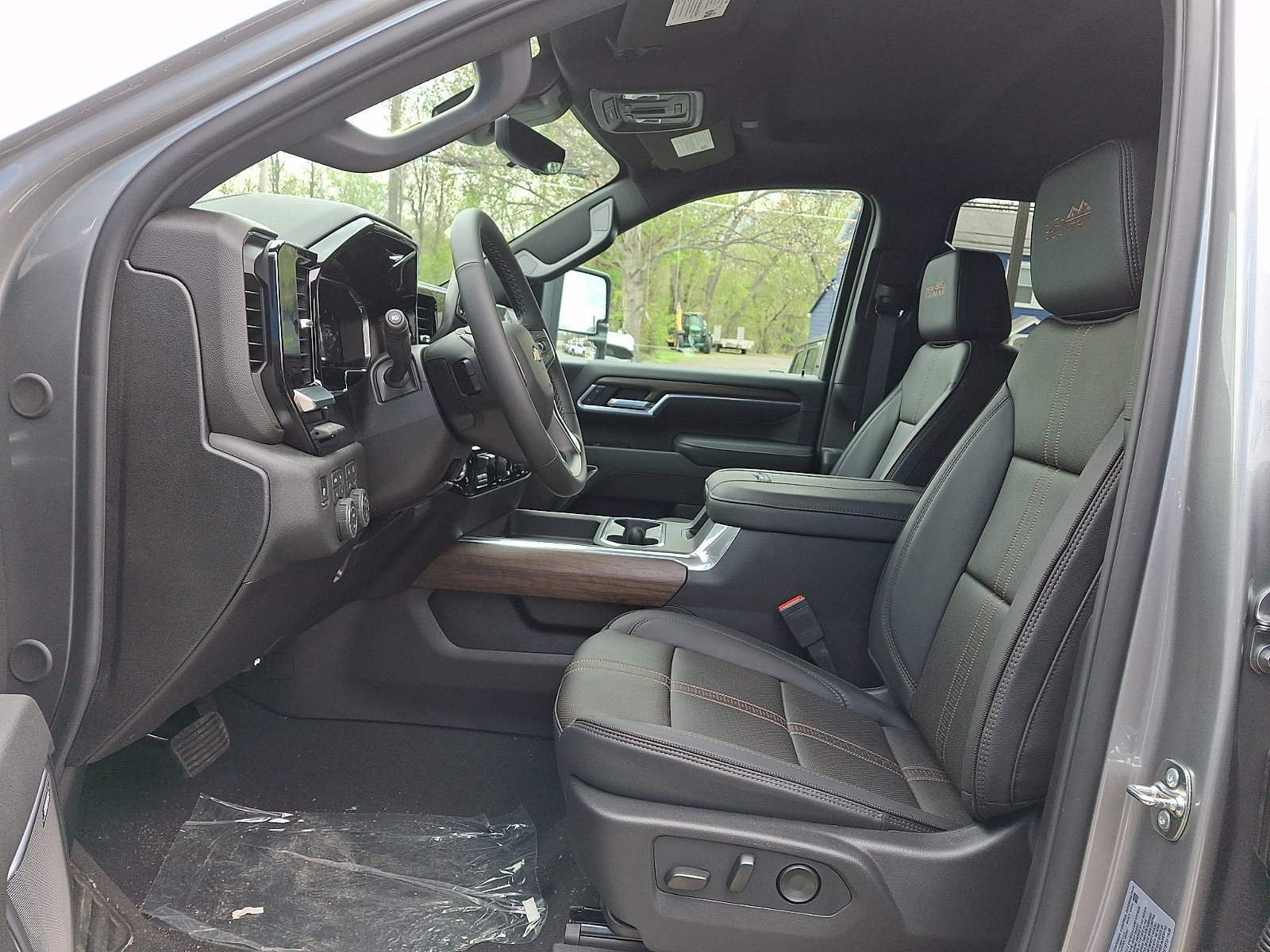 2026 Chevrolet Silverado 2500 HD High Country - Photo 13