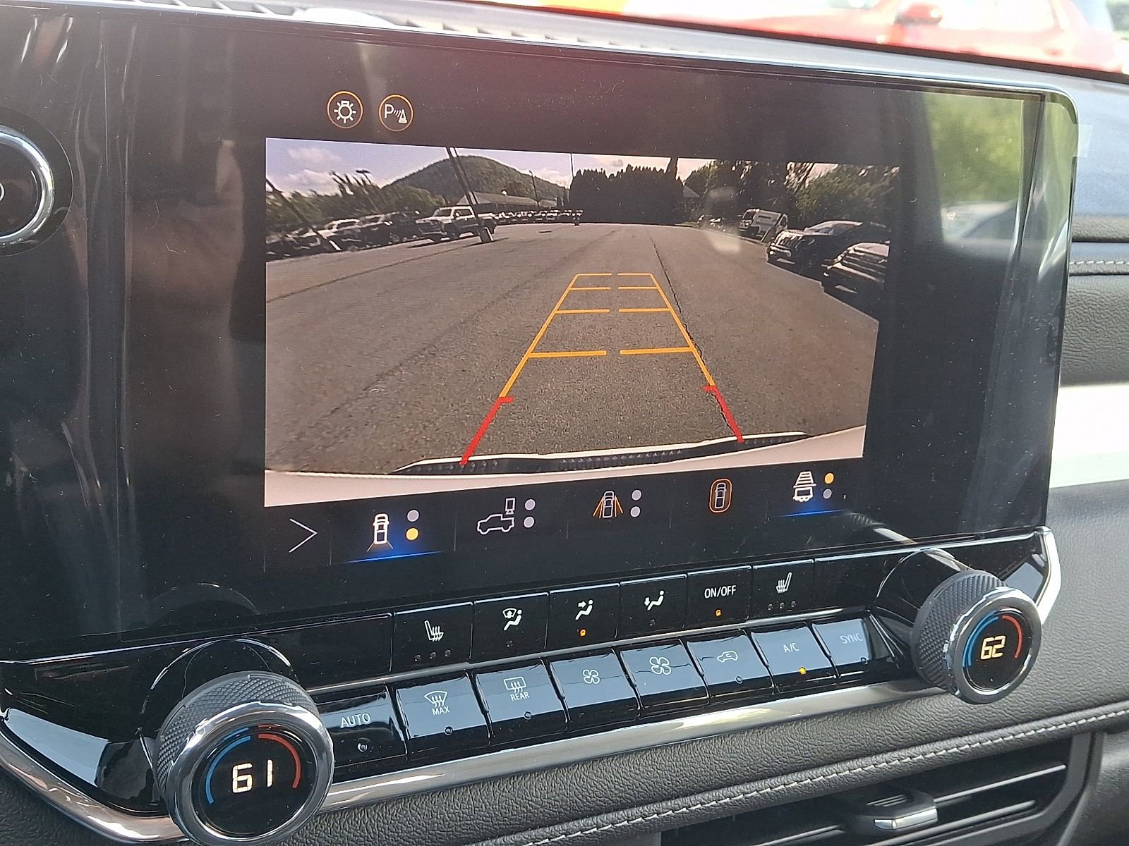2026 Chevrolet Colorado LT - Photo 18